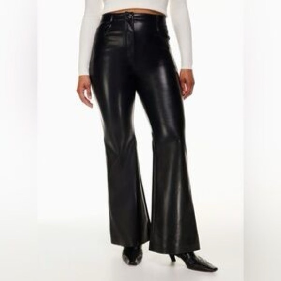 Aritzia Wilfred The Melina™ Flare High-Waisted Vegan Leather Flare Pants- Size 2 - Picture 2 of 12